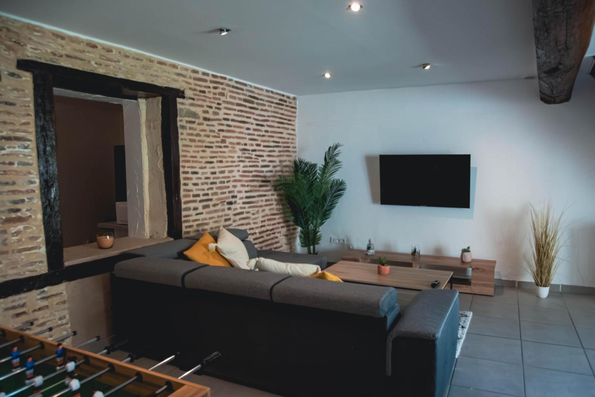 Maison 6 Personnes, Piscine Privee, Jardin Moulins  Zewnętrze zdjęcie